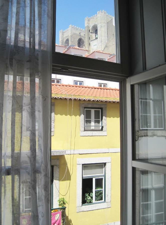 Superb Apartment In Historical Centre Lisbona Esterno foto