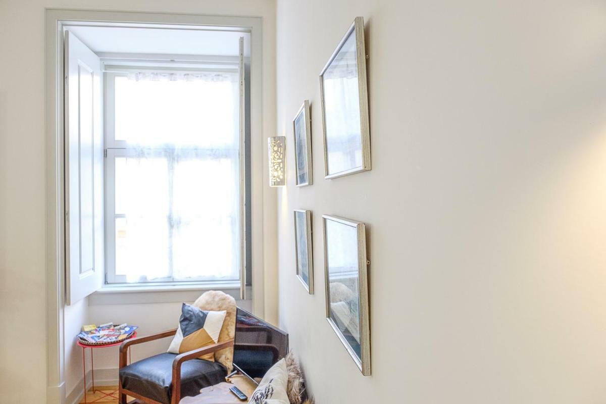 Superb Apartment In Historical Centre Lisbona Esterno foto